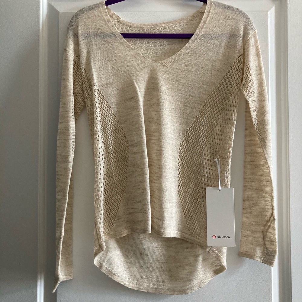 Lululemon Still Movement *linen sweater. NWT.